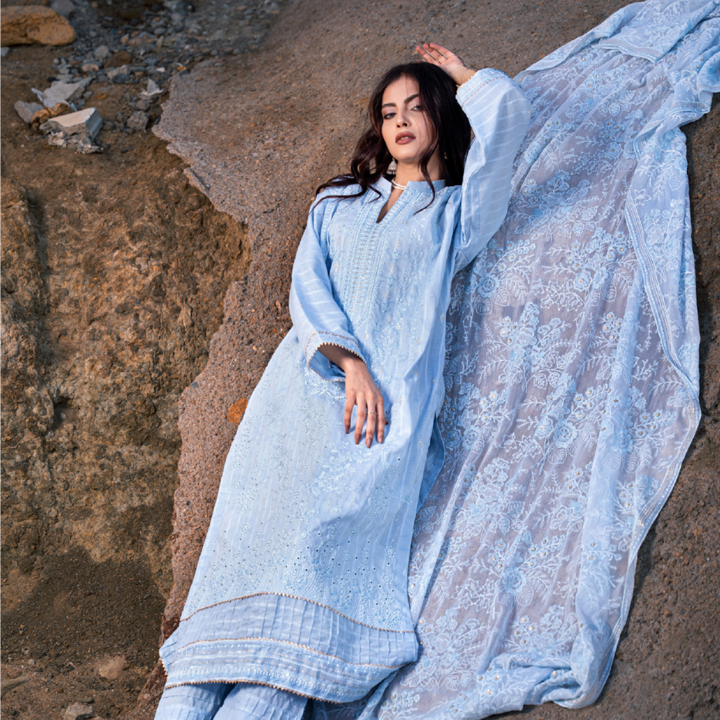 Nayab – Premium 3-Piece Unstitched Embroidered Lawn by Dhagajee Studio